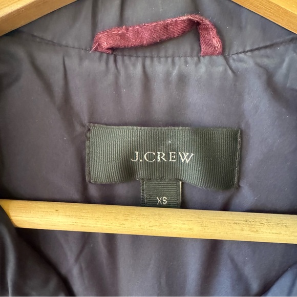J.Crew Burgundy Quilted Excursion Vest XS, Gold Accent Classic Holiday Layer - Picture 7 of 8